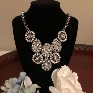 Statement Necklace Earring Set *HOST PICK*